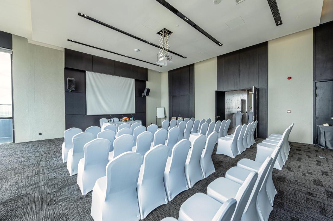 Luxcity Hotel & Apartment Phnom Penh Eksteriør bilde