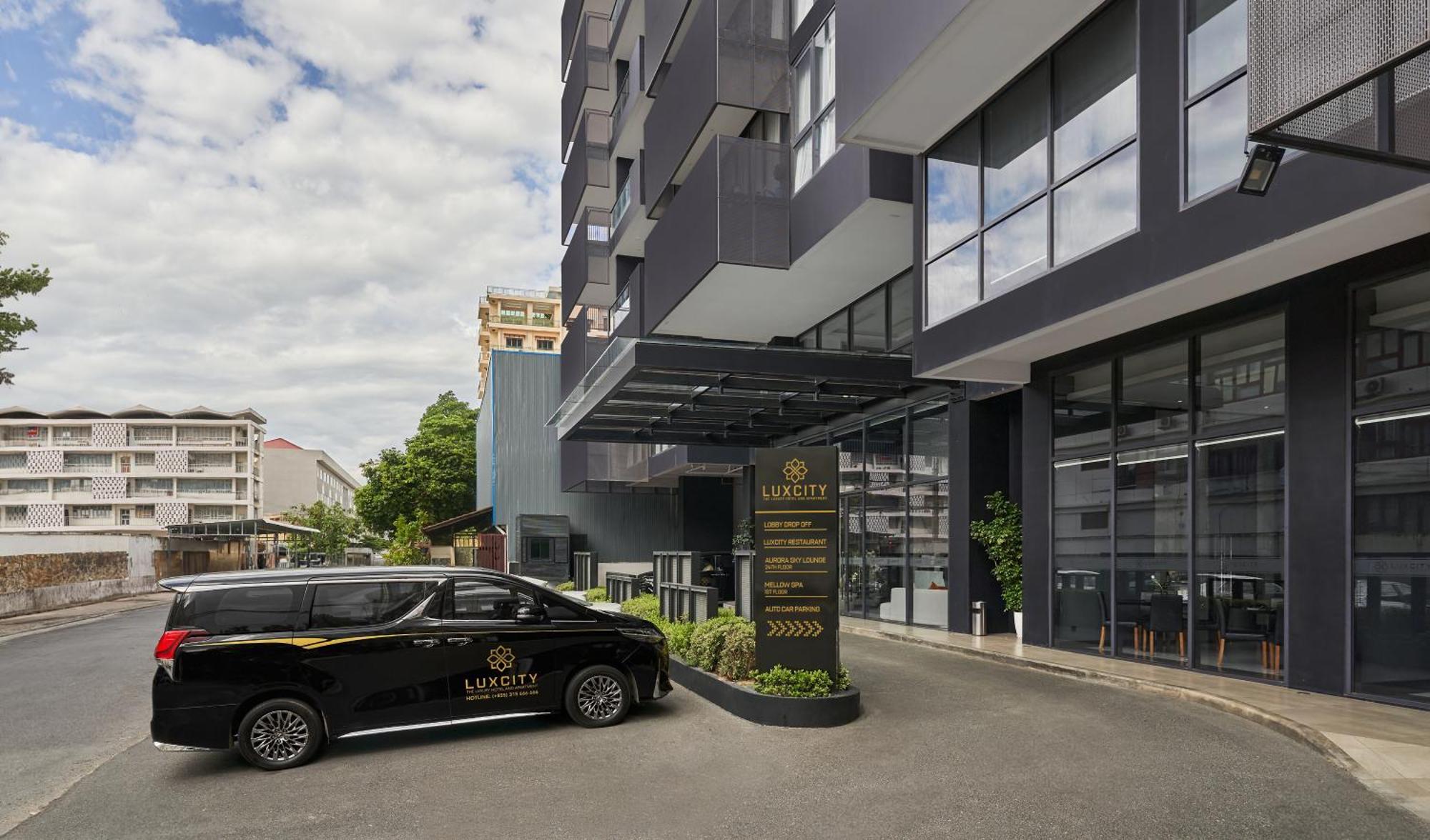 Luxcity Hotel & Apartment Phnom Penh Eksteriør bilde