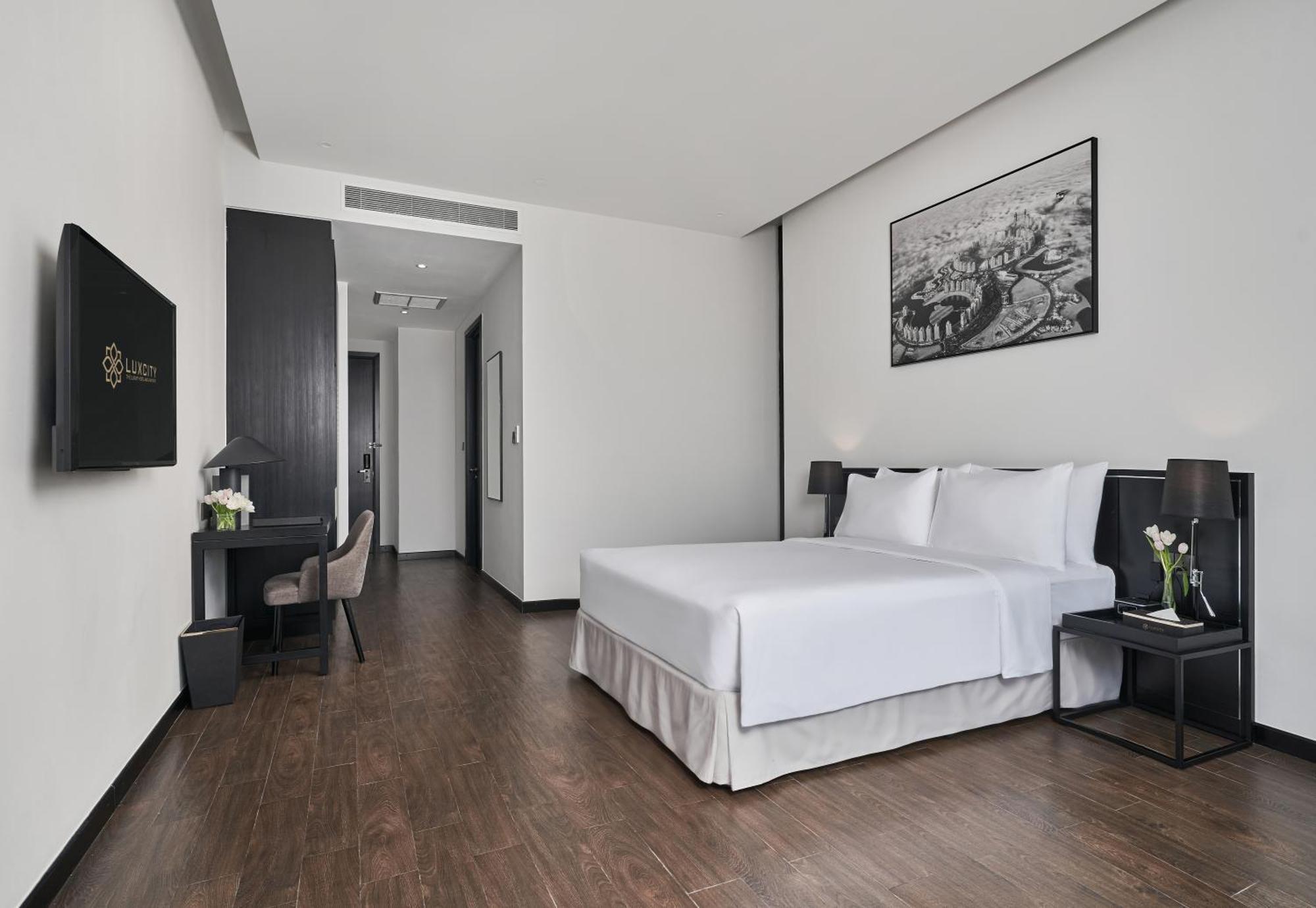 Luxcity Hotel & Apartment Phnom Penh Eksteriør bilde