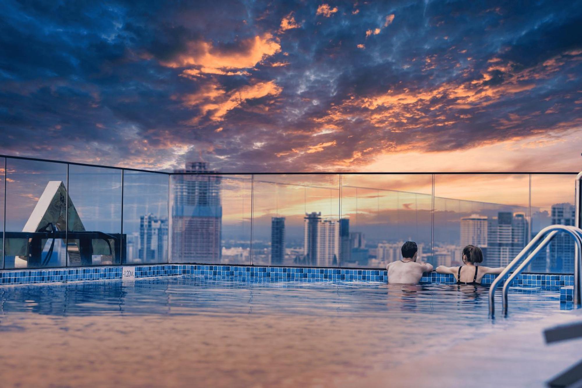 Luxcity Hotel & Apartment Phnom Penh Eksteriør bilde